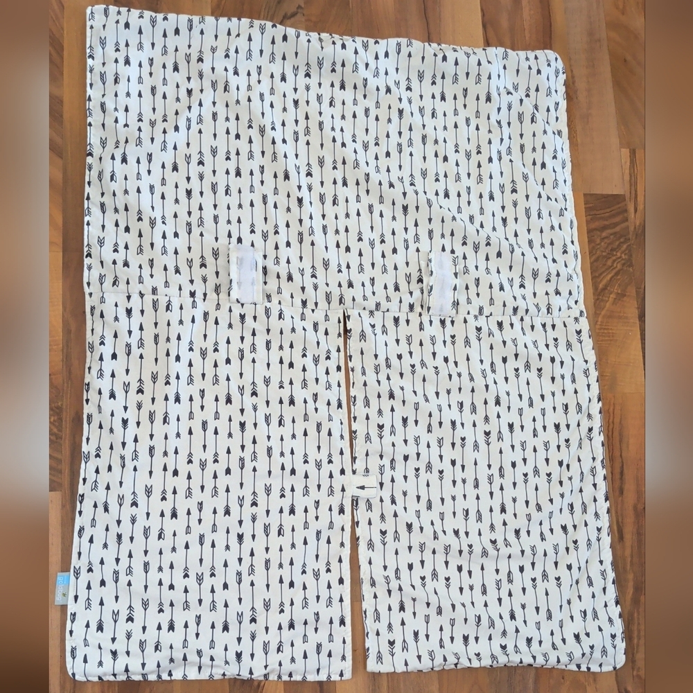 Kids Arrow Print Shorts